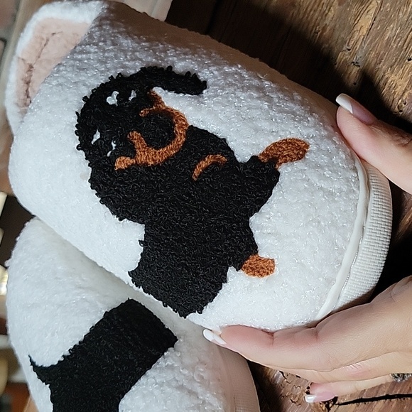🔥LAST PAIR🔥 DACHSHUND SLIPPERS - Picture 3 of 8
